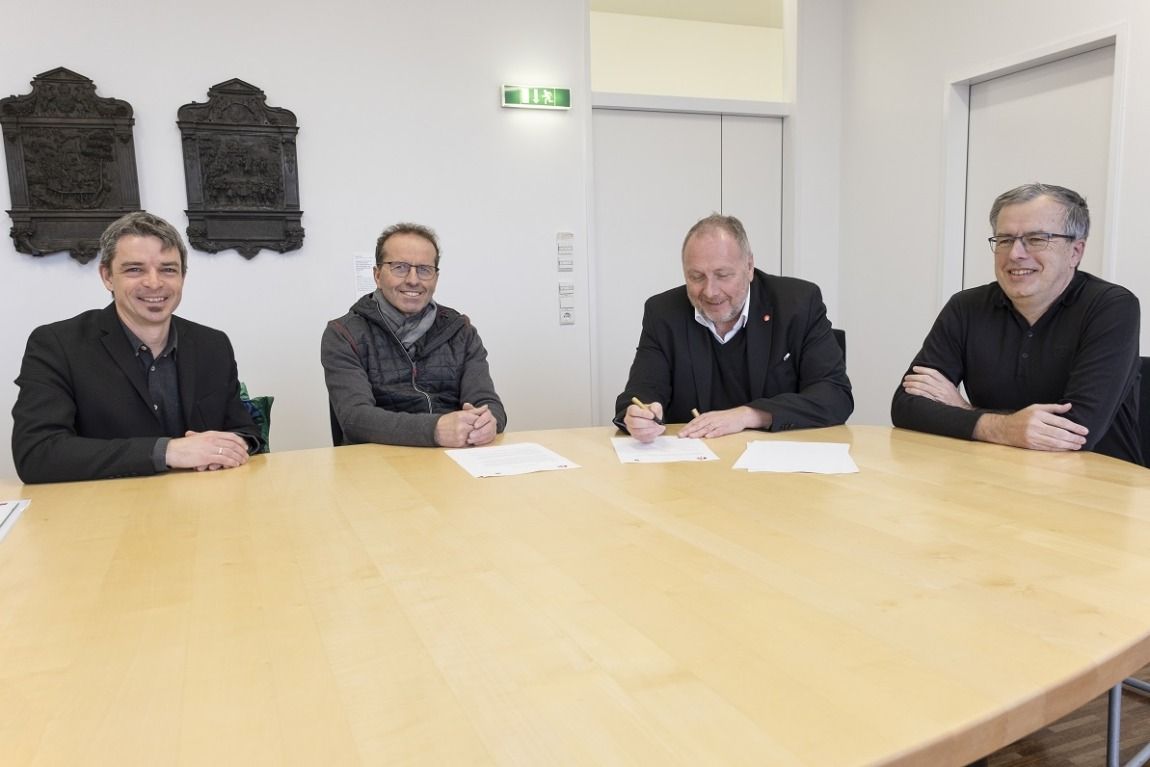 Unterzeichnung der Kooperationsvereinbarung zwischen den Tiroler Landesmuseen und dem Naturpark Karwendel
