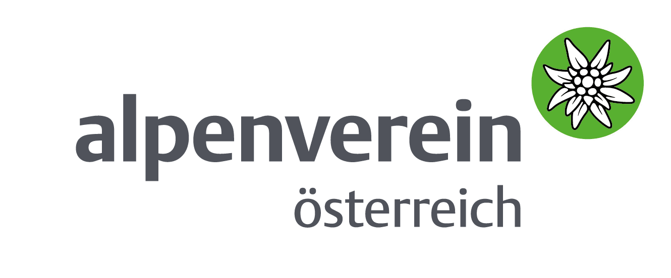Logo des Alpenvereins Österreich mit dem Vereinsnamen in grauer Schrift und einer weißen Edelweißblüte in einem grünen Kreis auf der rechten Seite, die Werte wie die Benutzungsordnung und den Respekt vor Biwak im Karwendel symbolisiert.
