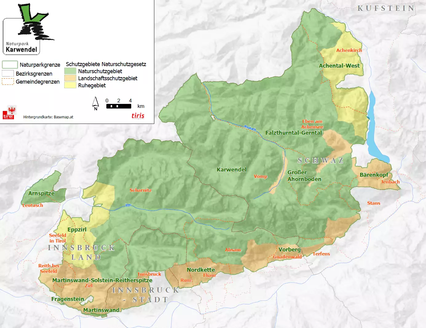 Karte des Naturparks Karwendel mit Schutzgebieten, Bezirksgrenzen, Gemeinden, wichtigen geografischen Merkmalen in Österreich und Zonen, in denen Foto-/ Filmaufnahmen & Drohnen geregelt sind.