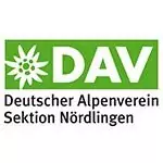 Logo des Deutschen Alpenvereins Sektion Nördlingen, Partner für alpine Aktivitäten. Grünes Rechteck mit "DAV" und einer weißen Blumengrafik über dem Sektionsnamen in schwarzer Schrift auf weißem Hintergrund.