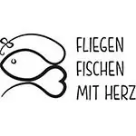 Strichzeichnung eines Fisches mit herzförmigem Schwanz und einer Fliege über dem Kopf, daneben der deutsche Text "Fliegen Fischen Mit Herz" - das perfekte Geschenk für Ihren Angelpartner.
