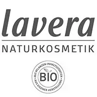 Das Lavera Naturkosmetik-Logo mit dem kreisrunden BIO-Zertifizierungssiegel darunter weist auf partnergeprüfte Naturkosmetikprodukte mit pflanzlichen Inhaltsstoffen hin.